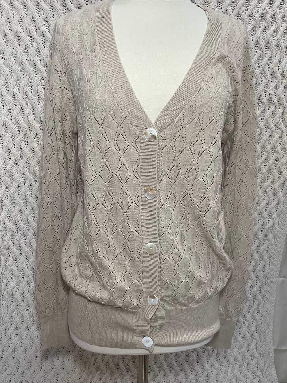 Light Beige Woman Openwork V-Neck Button Cardigan size L 100% Cotton